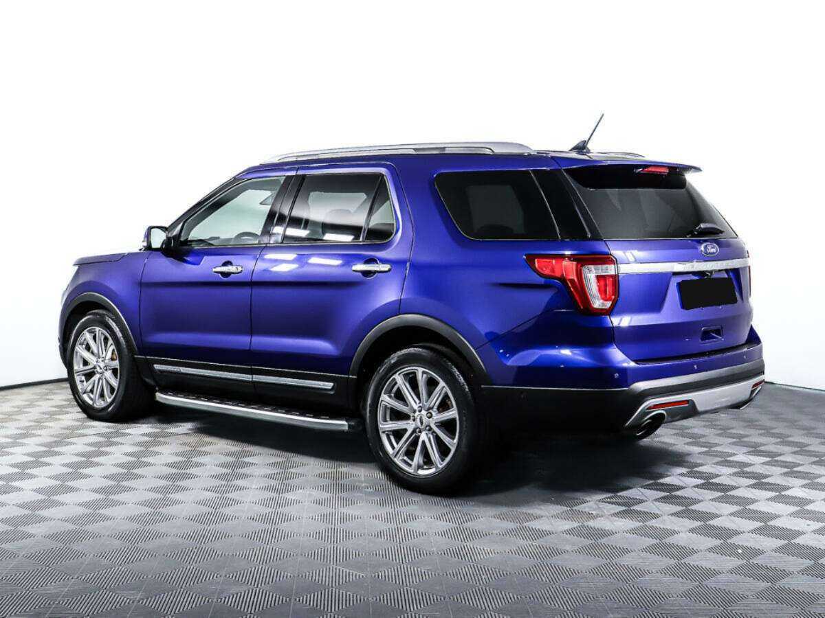 Купить Ford Explorer с пробегом. Фото: #5