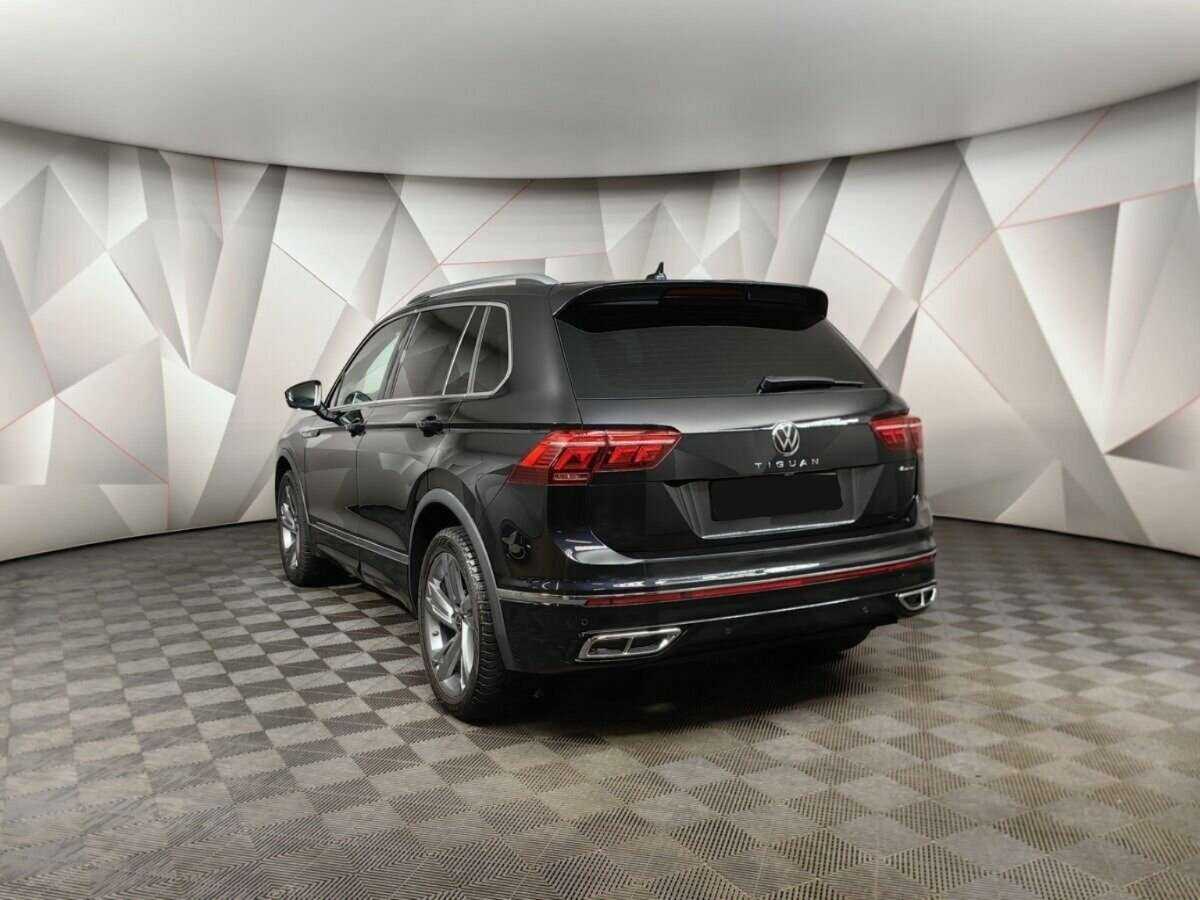 Купить Volkswagen Tiguan с пробегом. Фото: #3