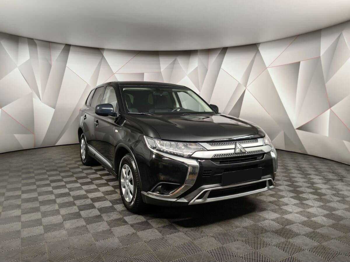 Купить Mitsubishi Outlander с пробегом. Фото: #2