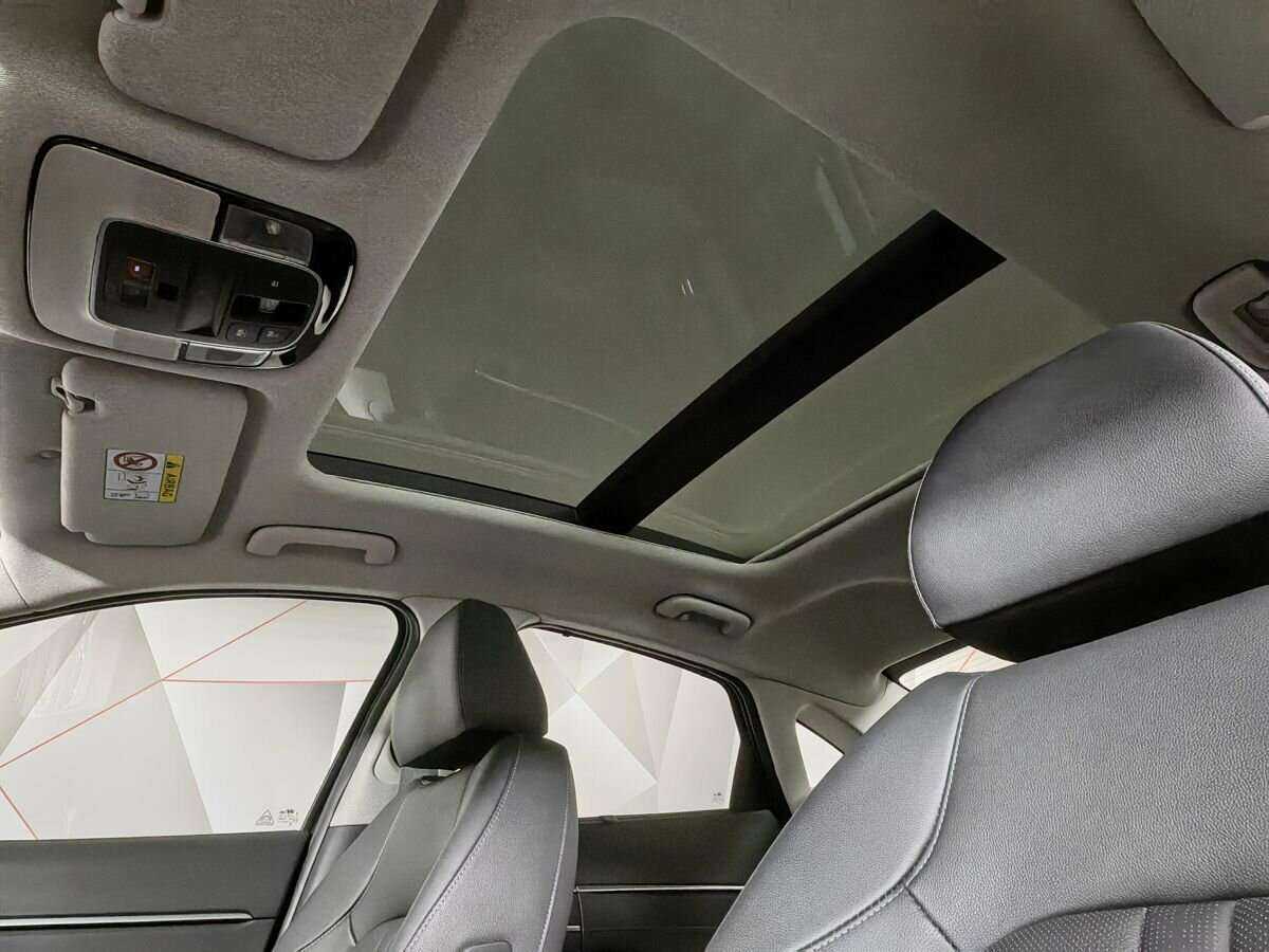 Купить Hyundai Sonata с пробегом. Фото: #17