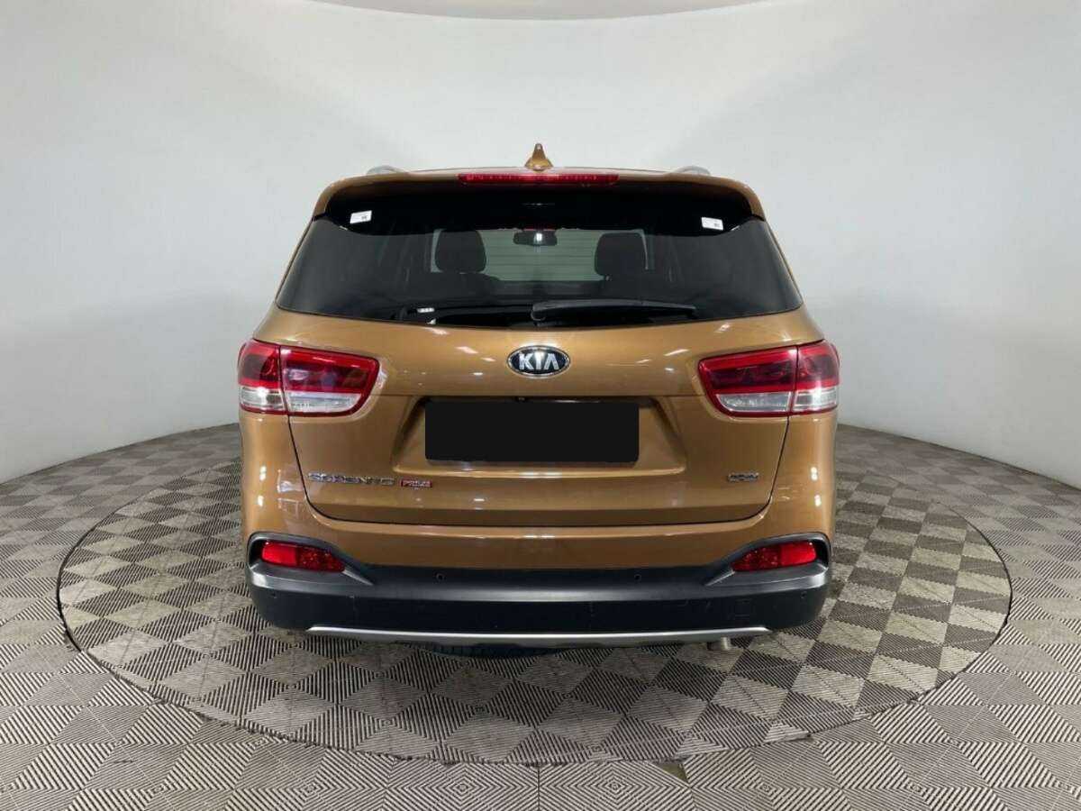 Купить Kia Sorento с пробегом. Фото: #2