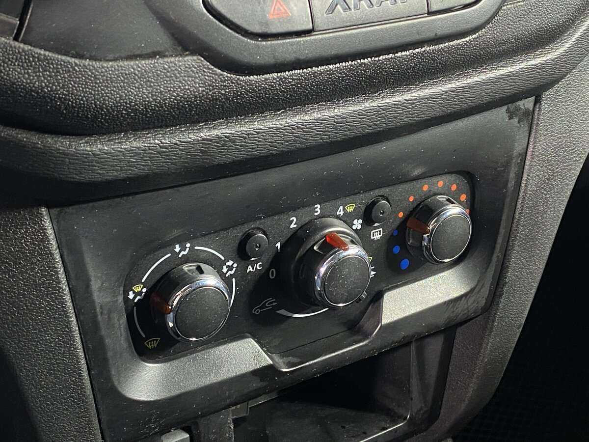 Продажа Б/У Лада (ВАЗ) ИКСРЭЙ. Фото: #13