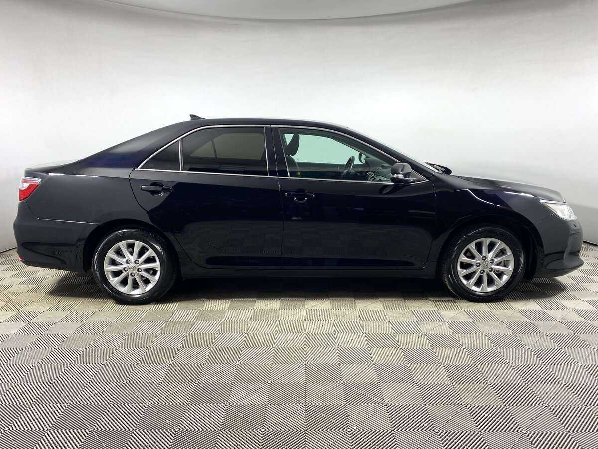 Купить Toyota Camry с пробегом. Фото: #3
