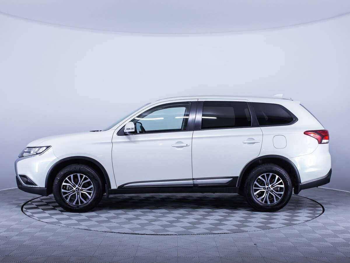 Купить Mitsubishi Outlander с пробегом. Фото: #7
