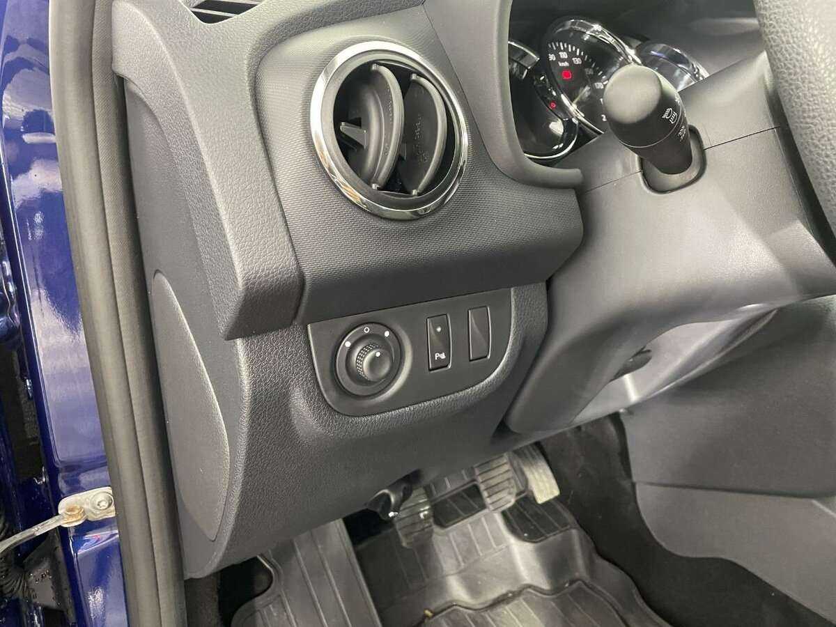 Продажа Б/У Рено Логан. Фото: #8