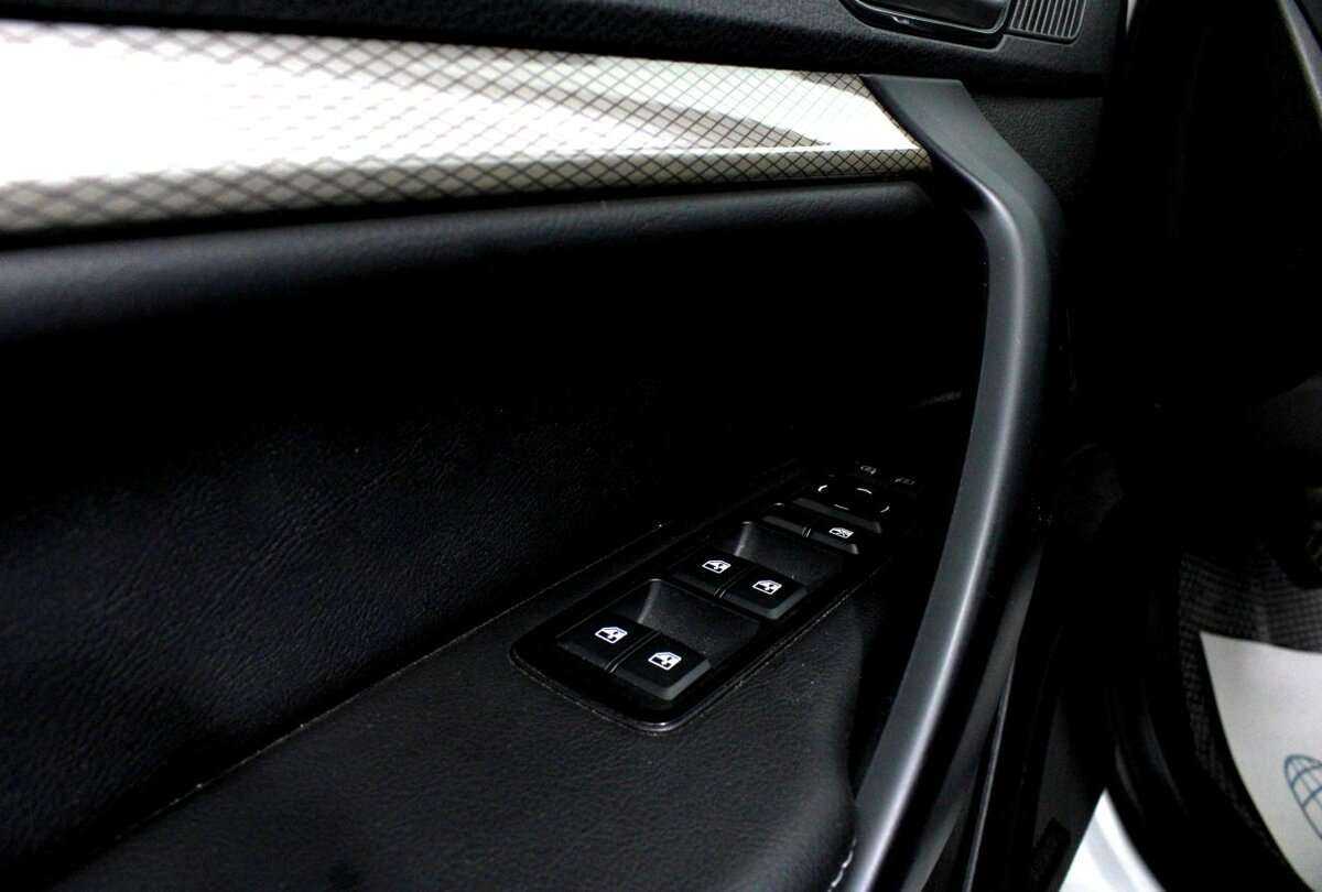 Купить Lada (ВАЗ) Vesta с пробегом. Фото: #6