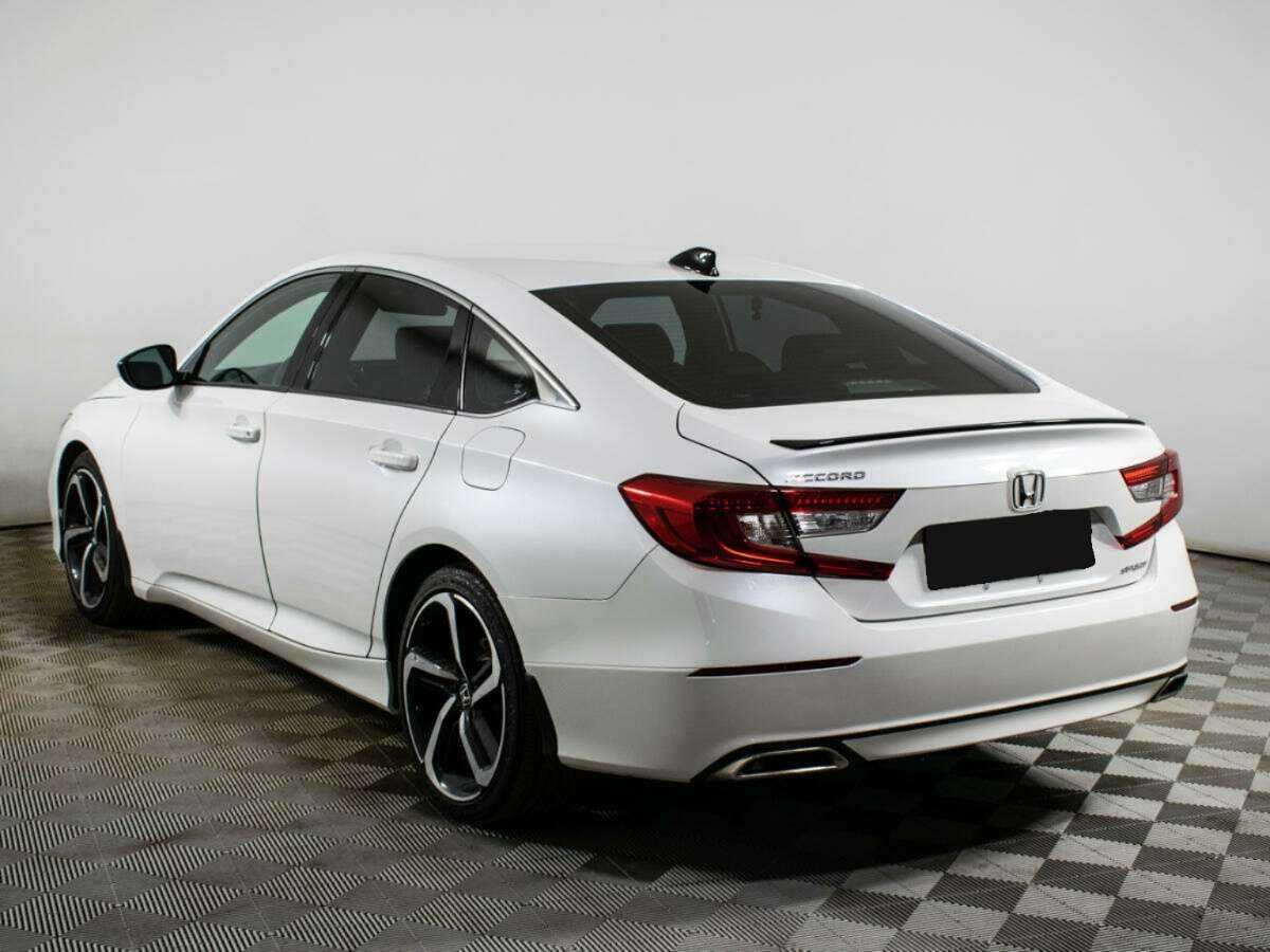 Купить Honda Accord с пробегом. Фото: #5