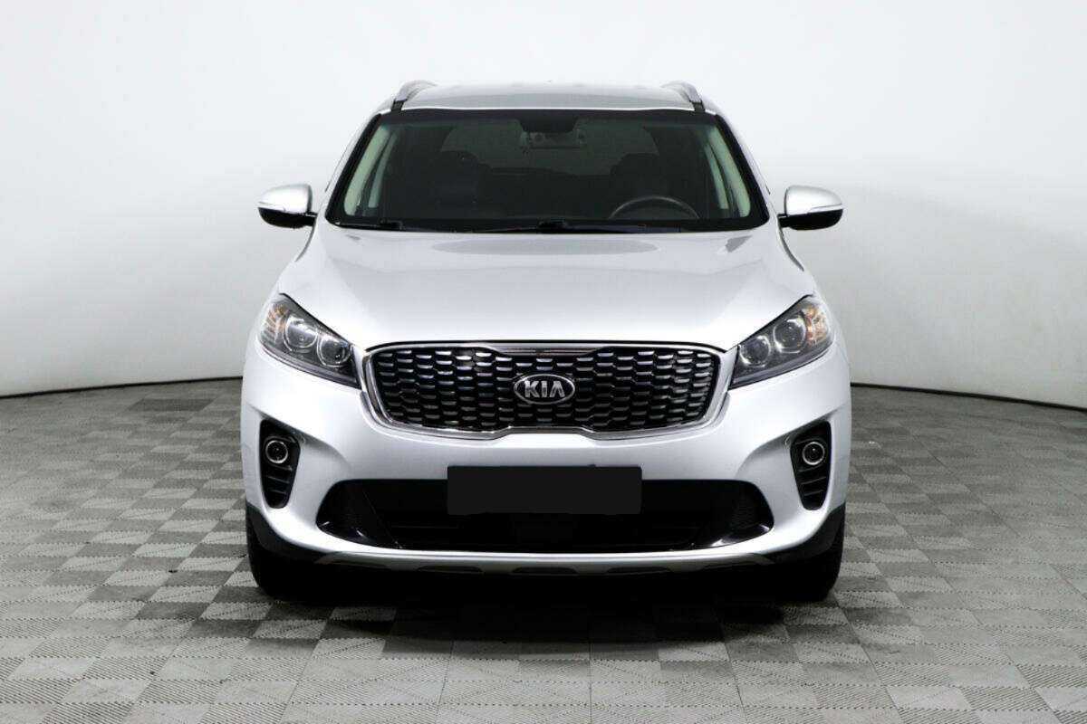 Купить Kia Sorento с пробегом. Фото: #1
