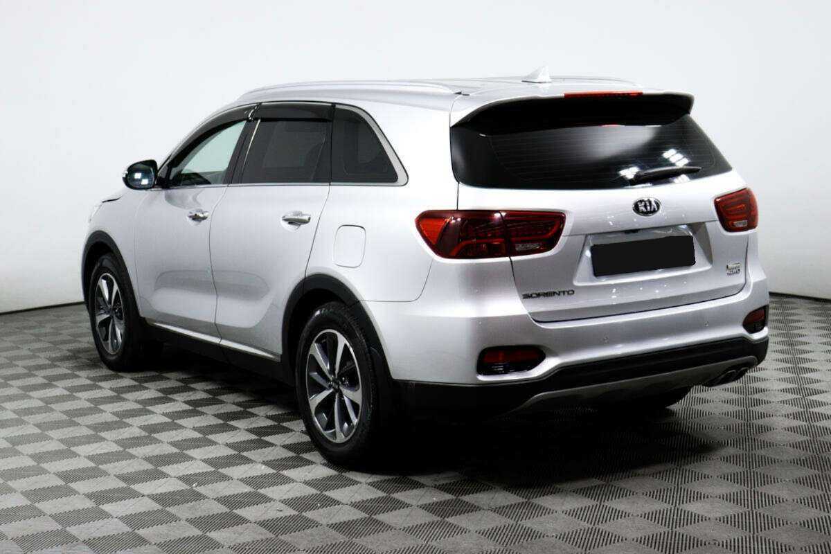Купить Kia Sorento с пробегом. Фото: #6
