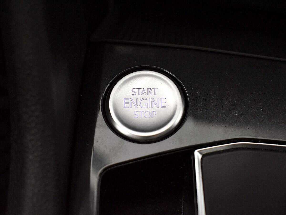 Купить Volkswagen Tiguan с пробегом. Фото: #18