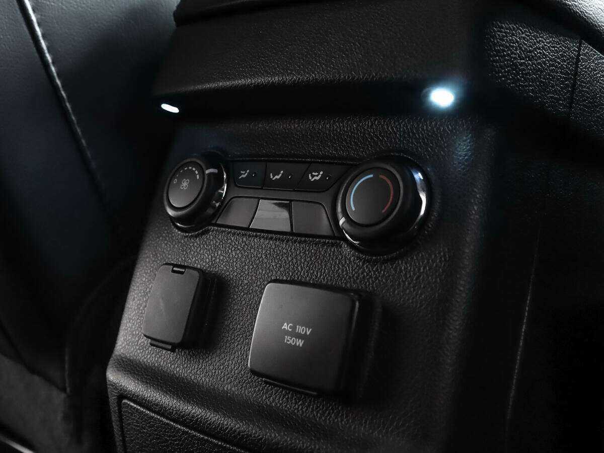 Купить Ford Explorer с пробегом. Фото: #16