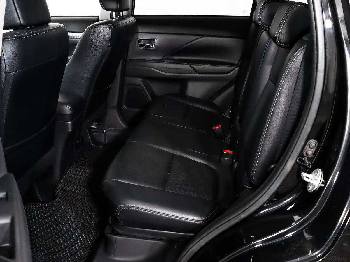 Продажа Б/У Митсубиши Оутлэндер. Фото: #12