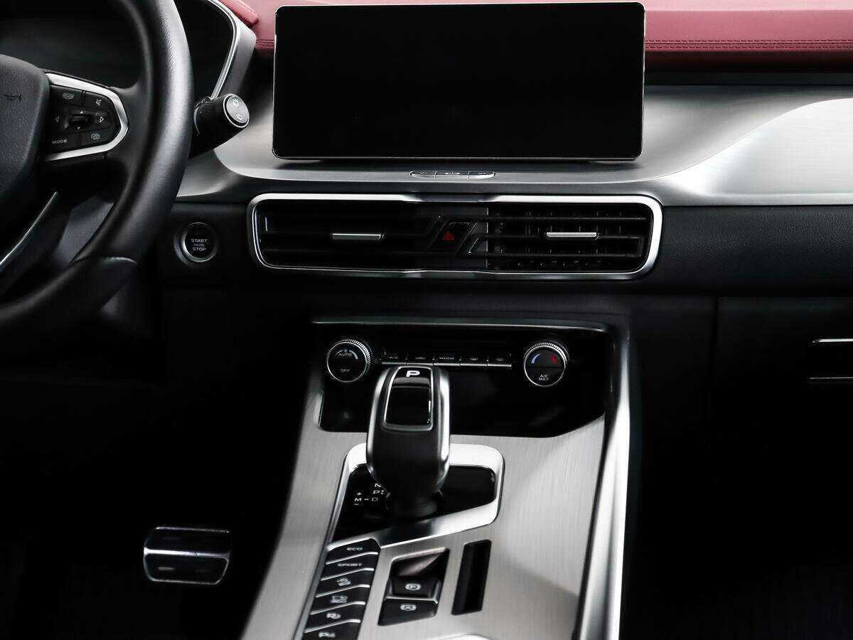 Купить Geely Coolray с пробегом. Фото: #14