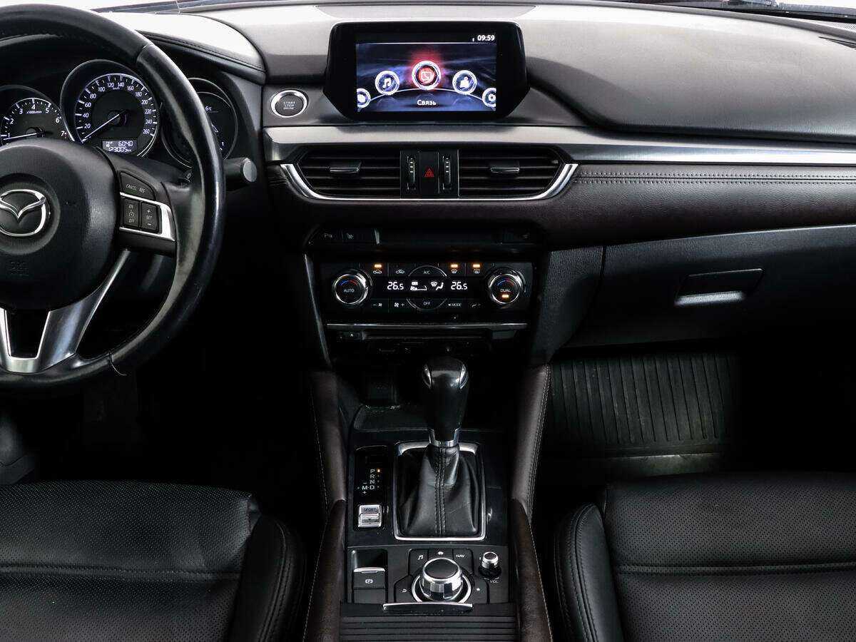Купить Mazda 6 с пробегом. Фото: #11