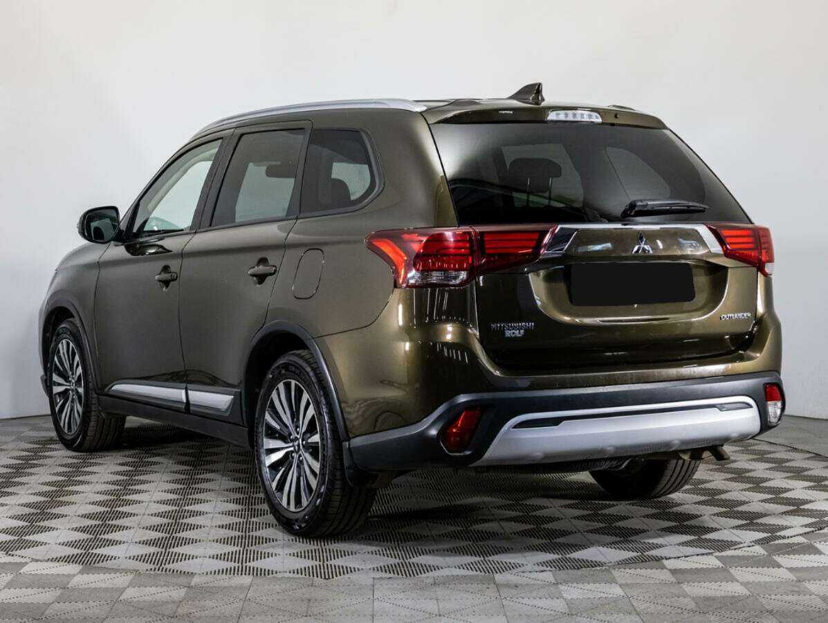 Купить Mitsubishi Outlander с пробегом. Фото: #5