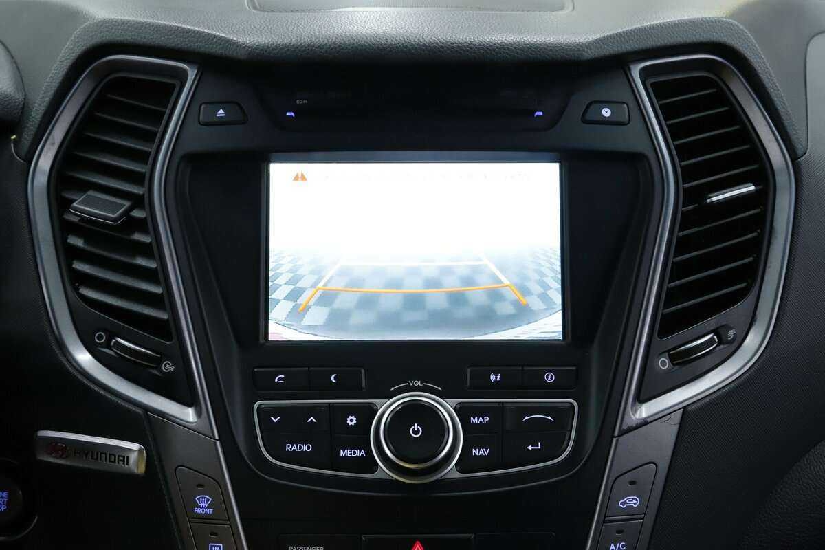 Купить Hyundai Santa Fe с пробегом. Фото: #16