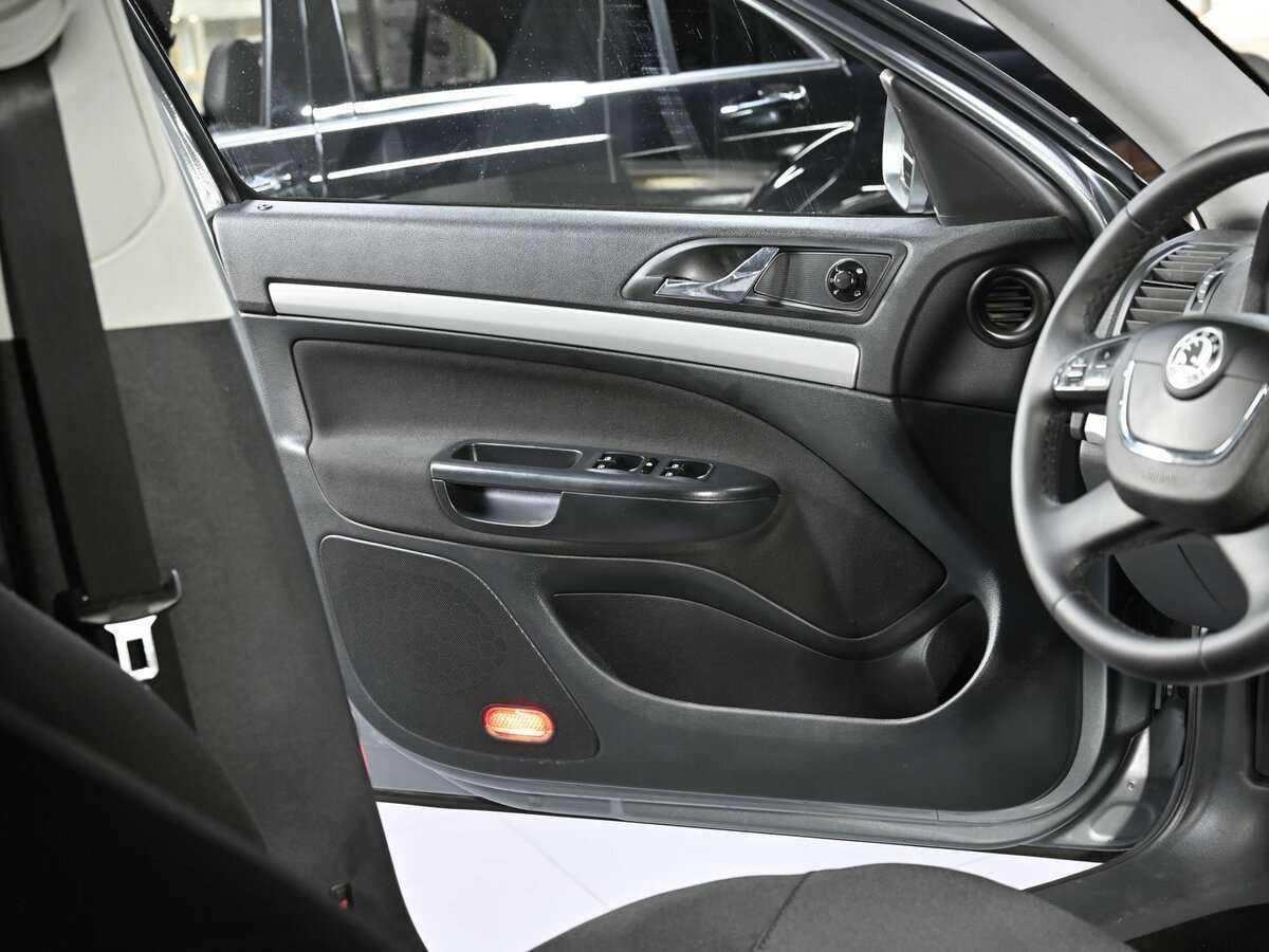 Продажа Б/У Шкода Октавия. Фото: #4