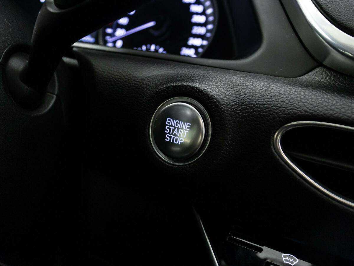 Купить Hyundai Sonata с пробегом. Фото: #17