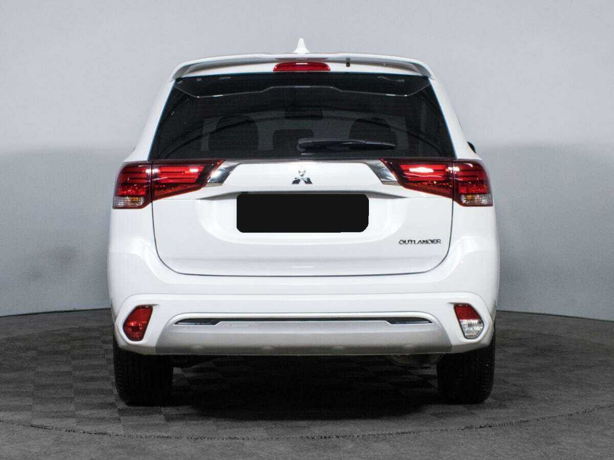 Купить Mitsubishi Outlander с пробегом. Фото: #5
