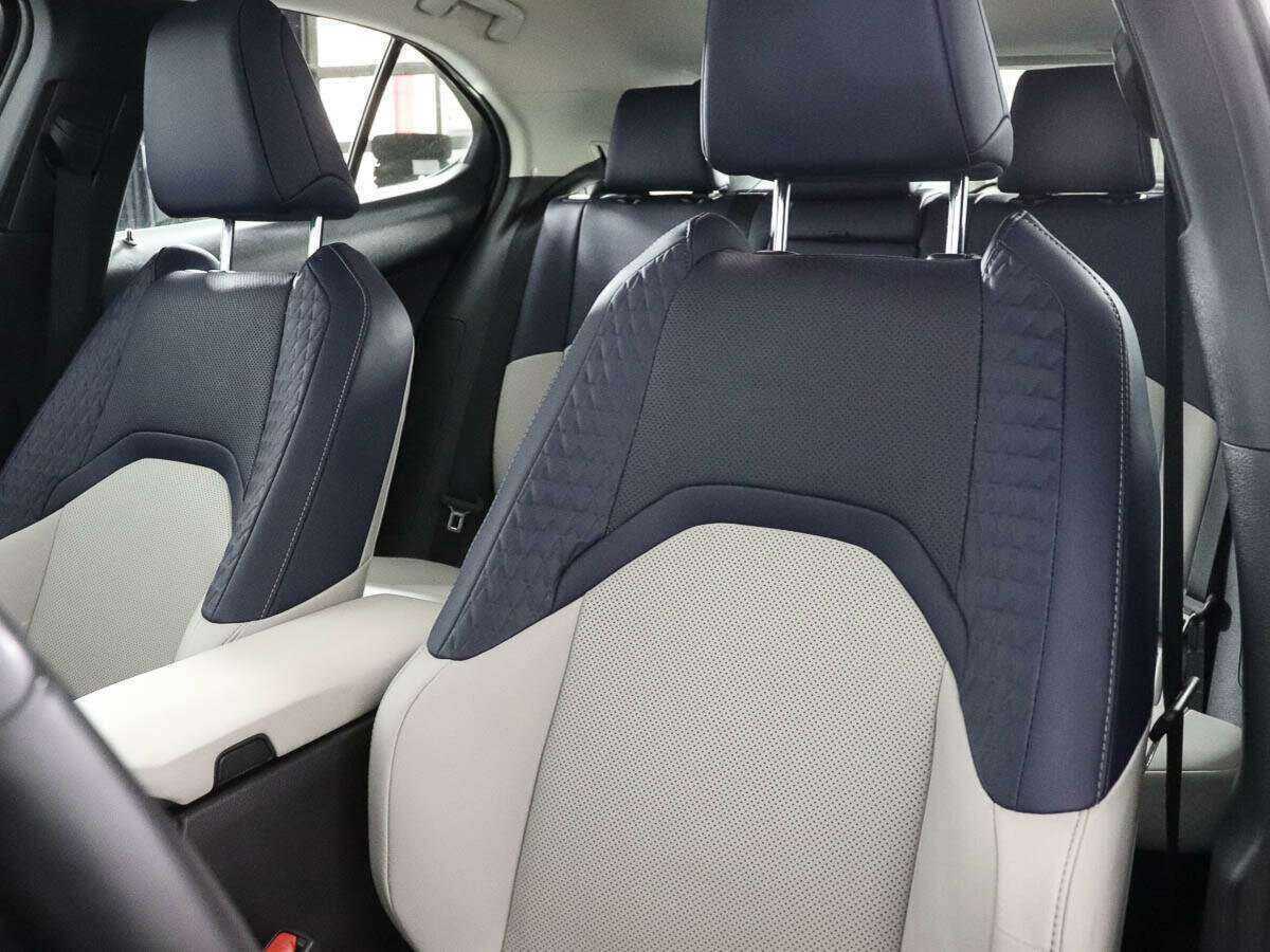 Купить Lexus UX с пробегом. Фото: #6