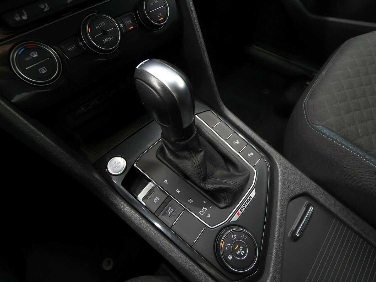 Купить Volkswagen Tiguan с пробегом. Фото: #16