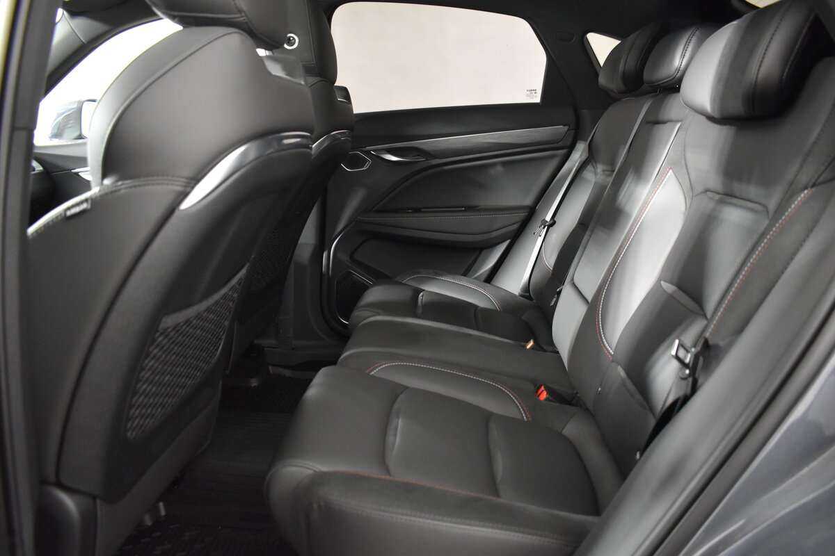 Купить Geely Tugella с пробегом. Фото: #8