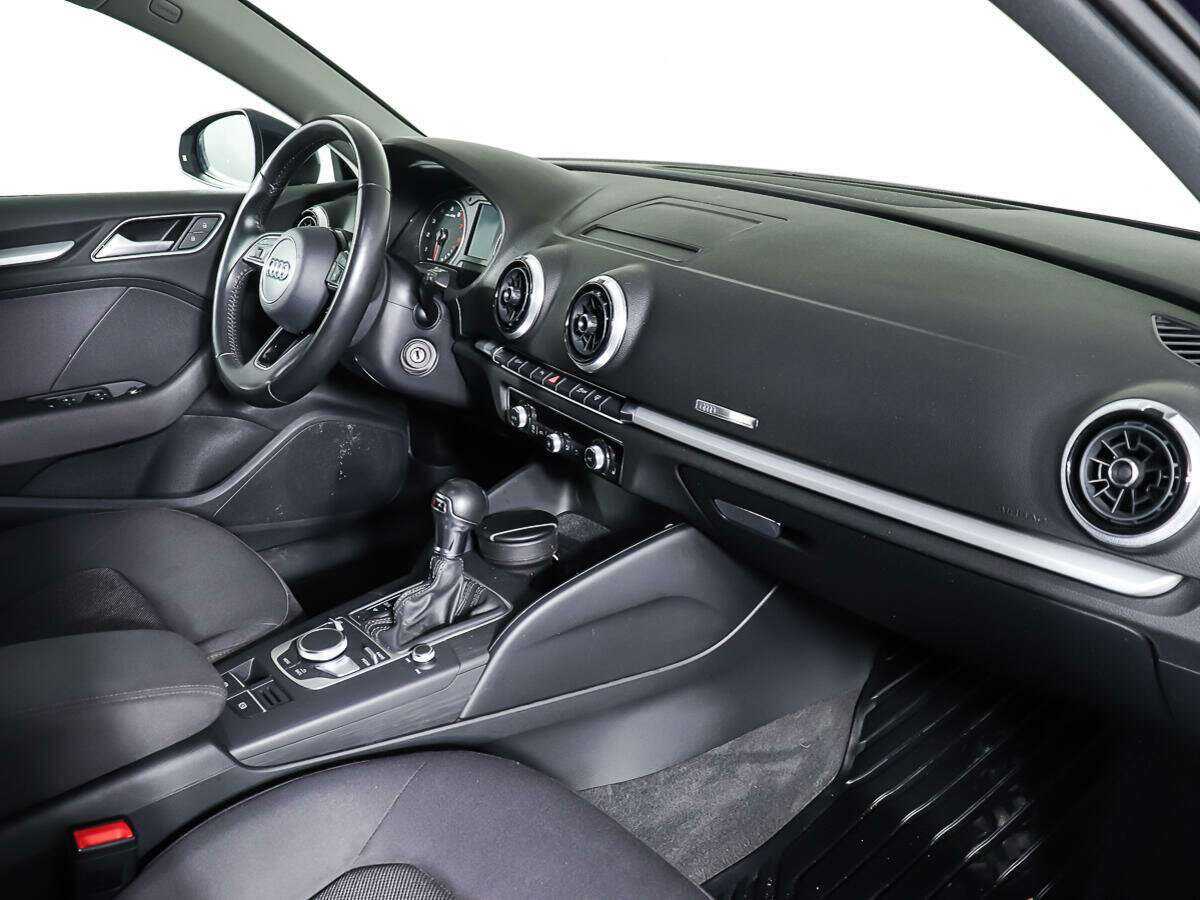 Купить Audi A3 с пробегом. Фото: #10