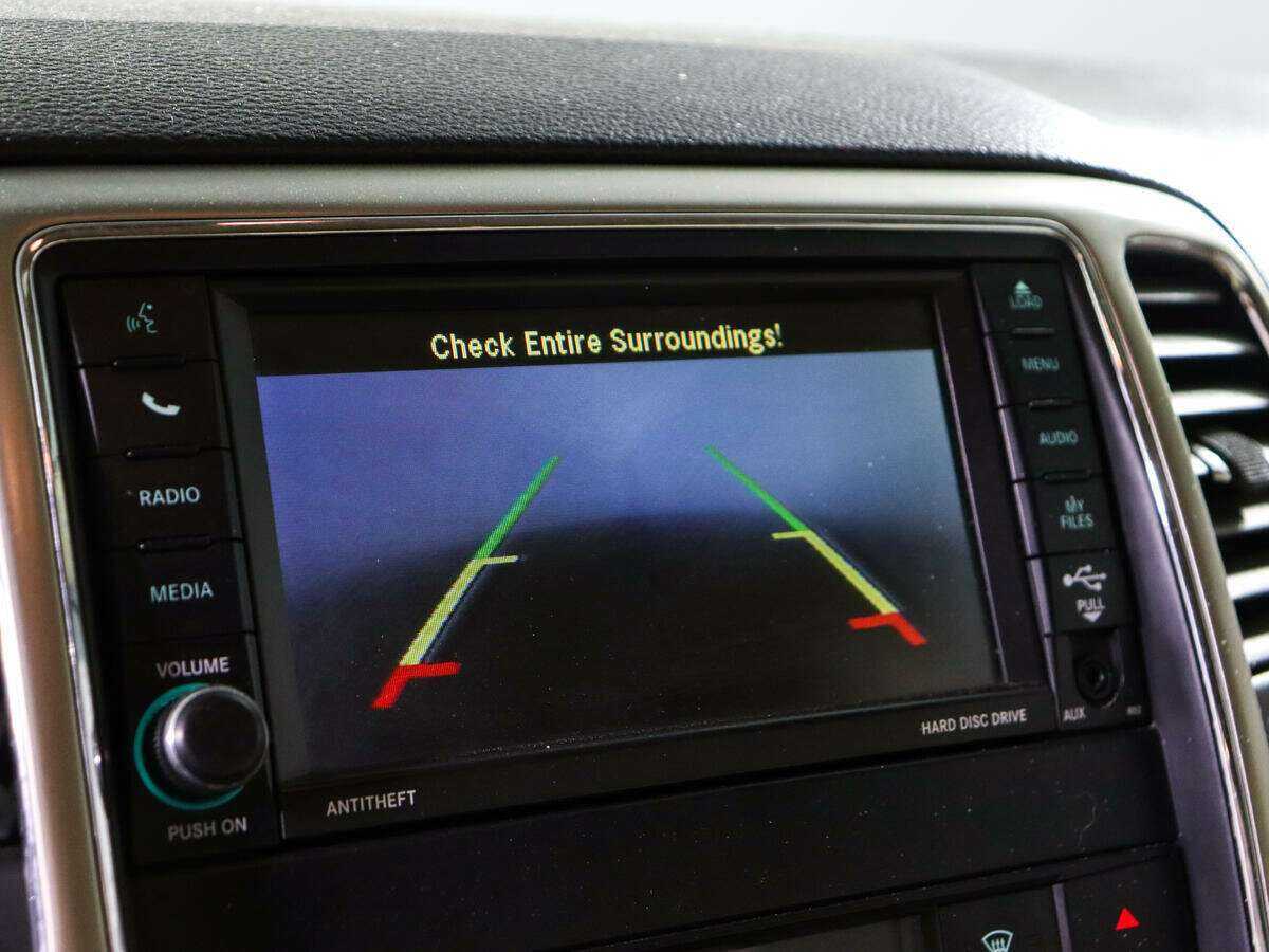 Купить Jeep Grand Cherokee с пробегом. Фото: #12