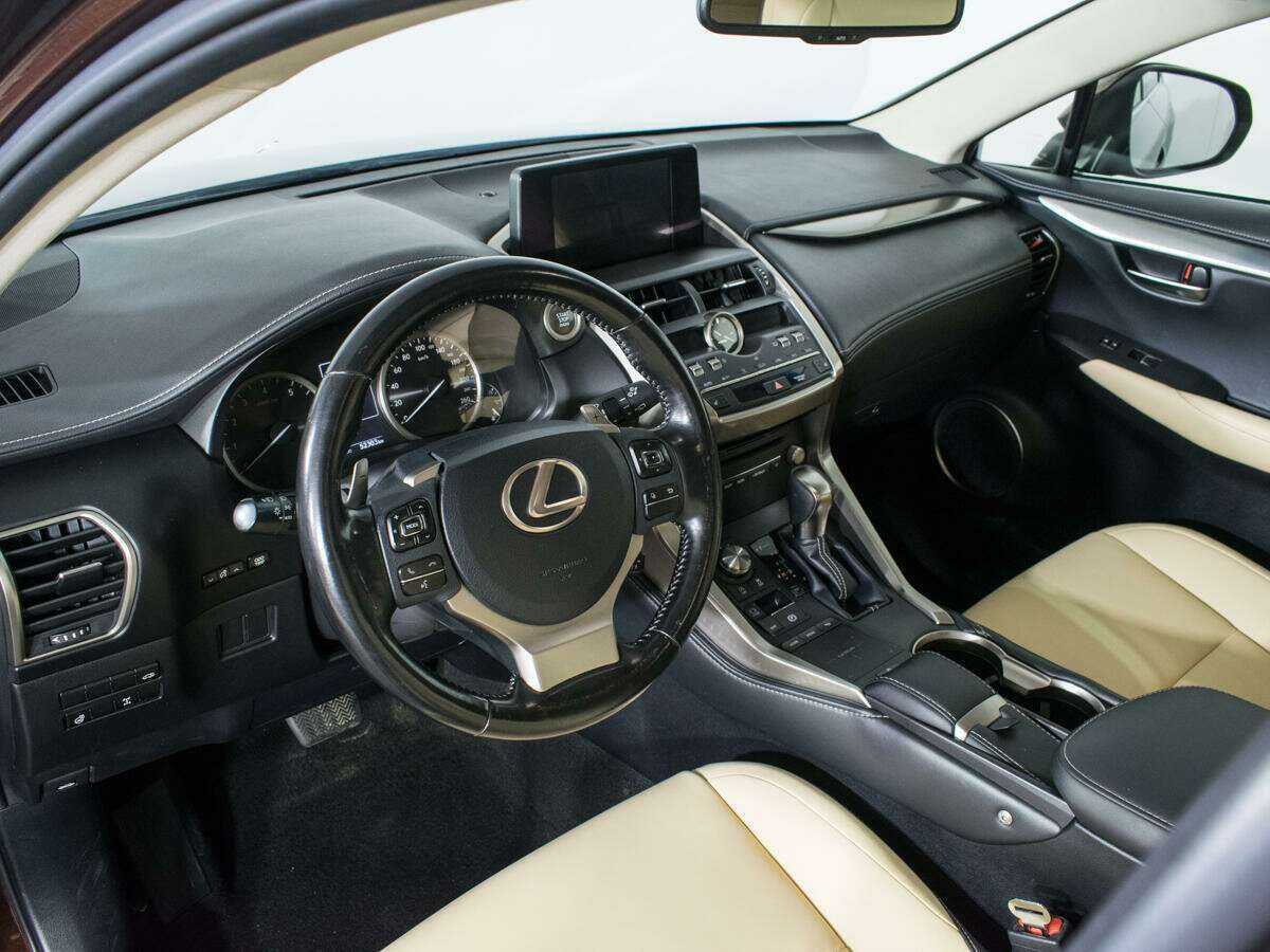 Купить Lexus NX с пробегом. Фото: #12