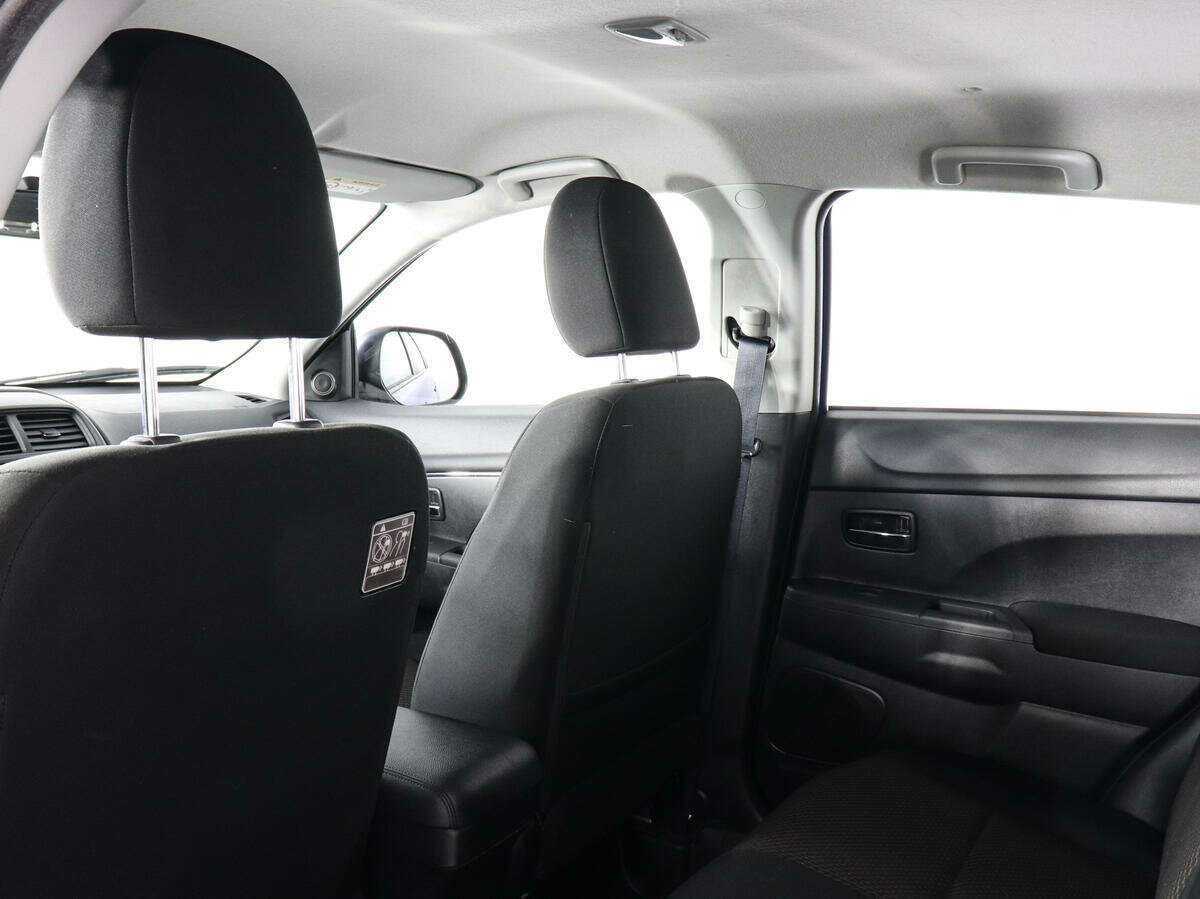 Продажа Б/У Митсубиши АС-Икс. Фото: #8