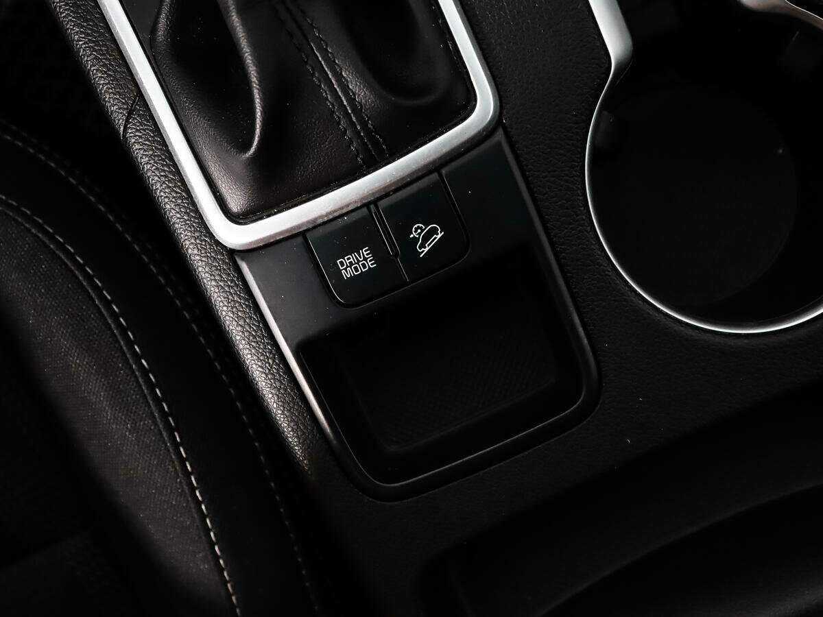 Купить Kia Sportage с пробегом. Фото: #9