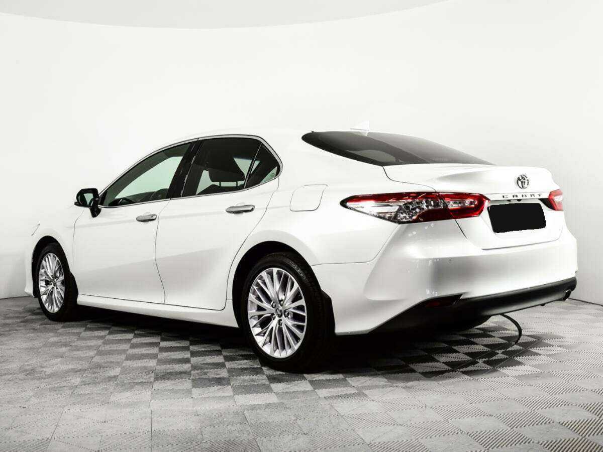Купить Toyota Camry с пробегом. Фото: #6