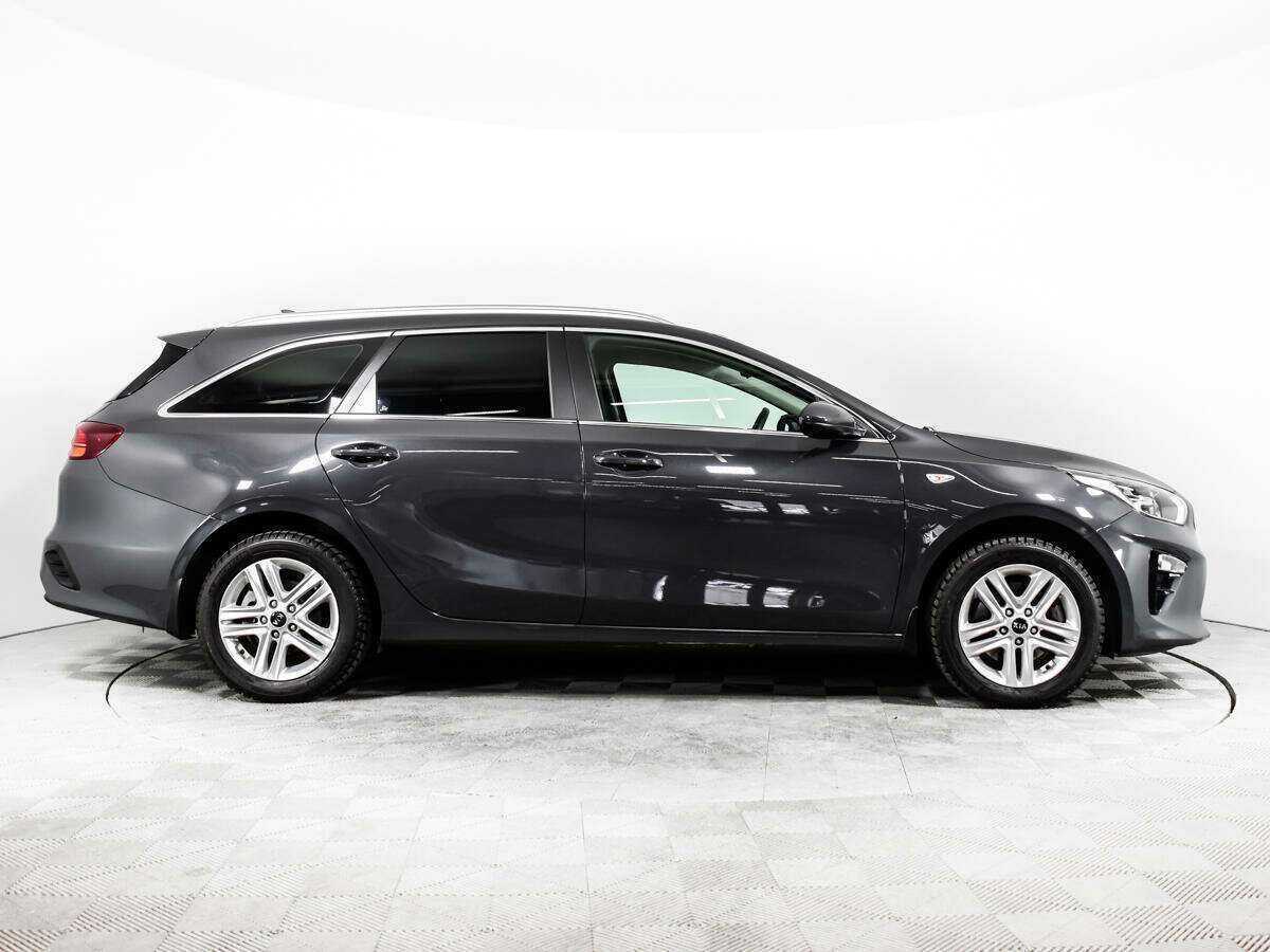 Купить Kia Ceed с пробегом. Фото: #3