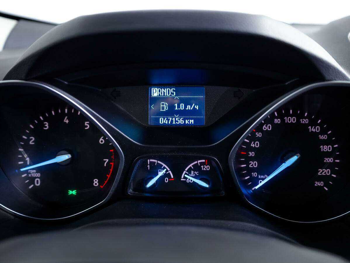 Купить Ford Kuga с пробегом. Фото: #15