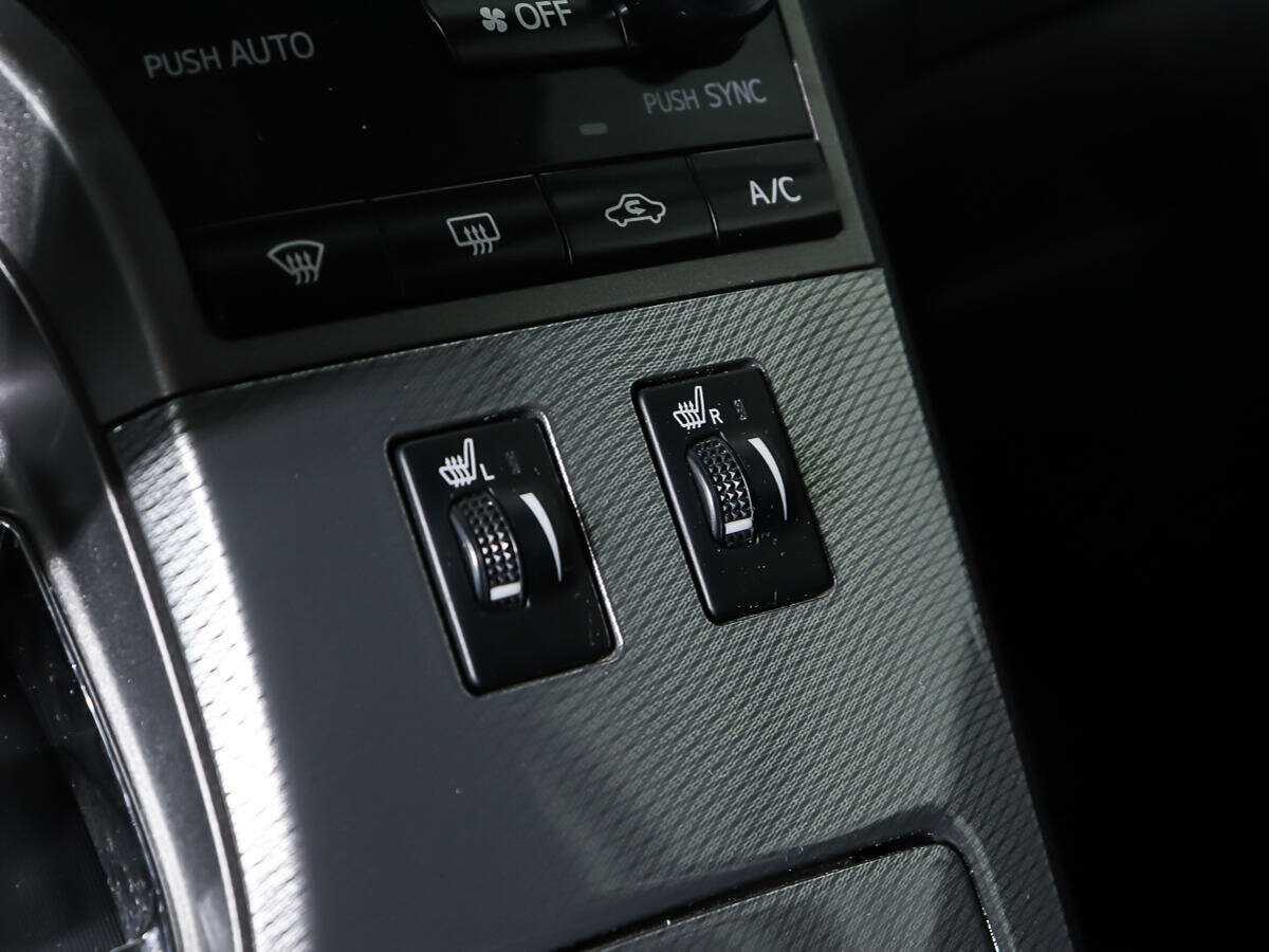 Купить Toyota Venza с пробегом. Фото: #16