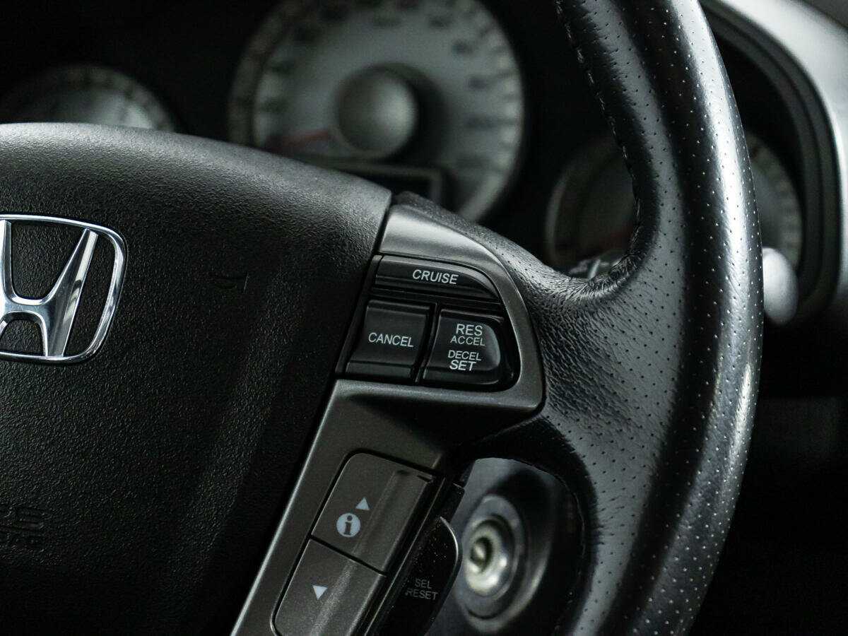 Купить Honda Pilot с пробегом. Фото: #19