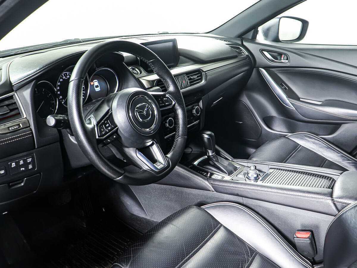Купить Mazda 6 с пробегом. Фото: #14