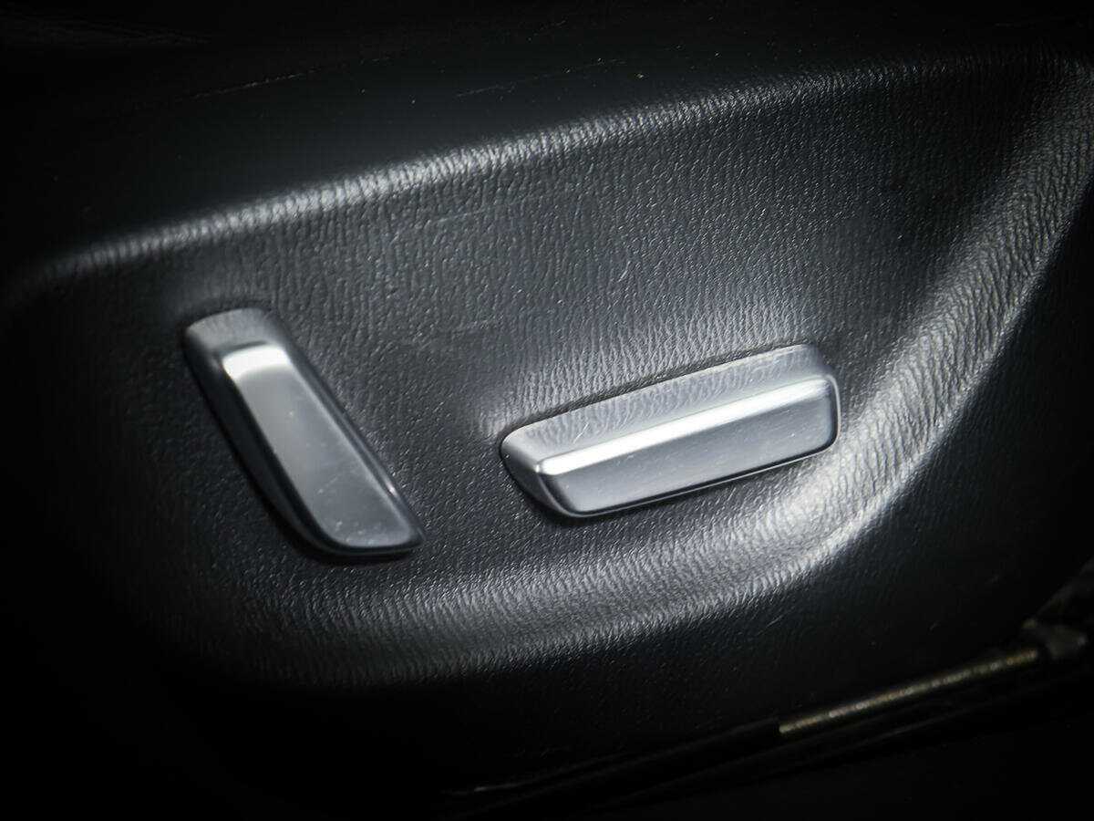 Купить Mazda 6 с пробегом. Фото: #17