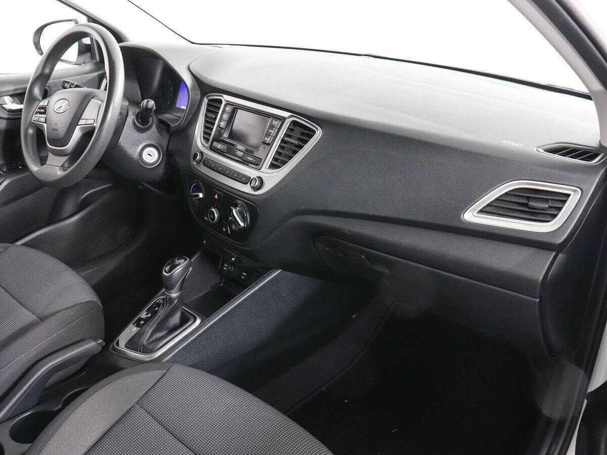 Купить Hyundai Accent с пробегом. Фото: #9