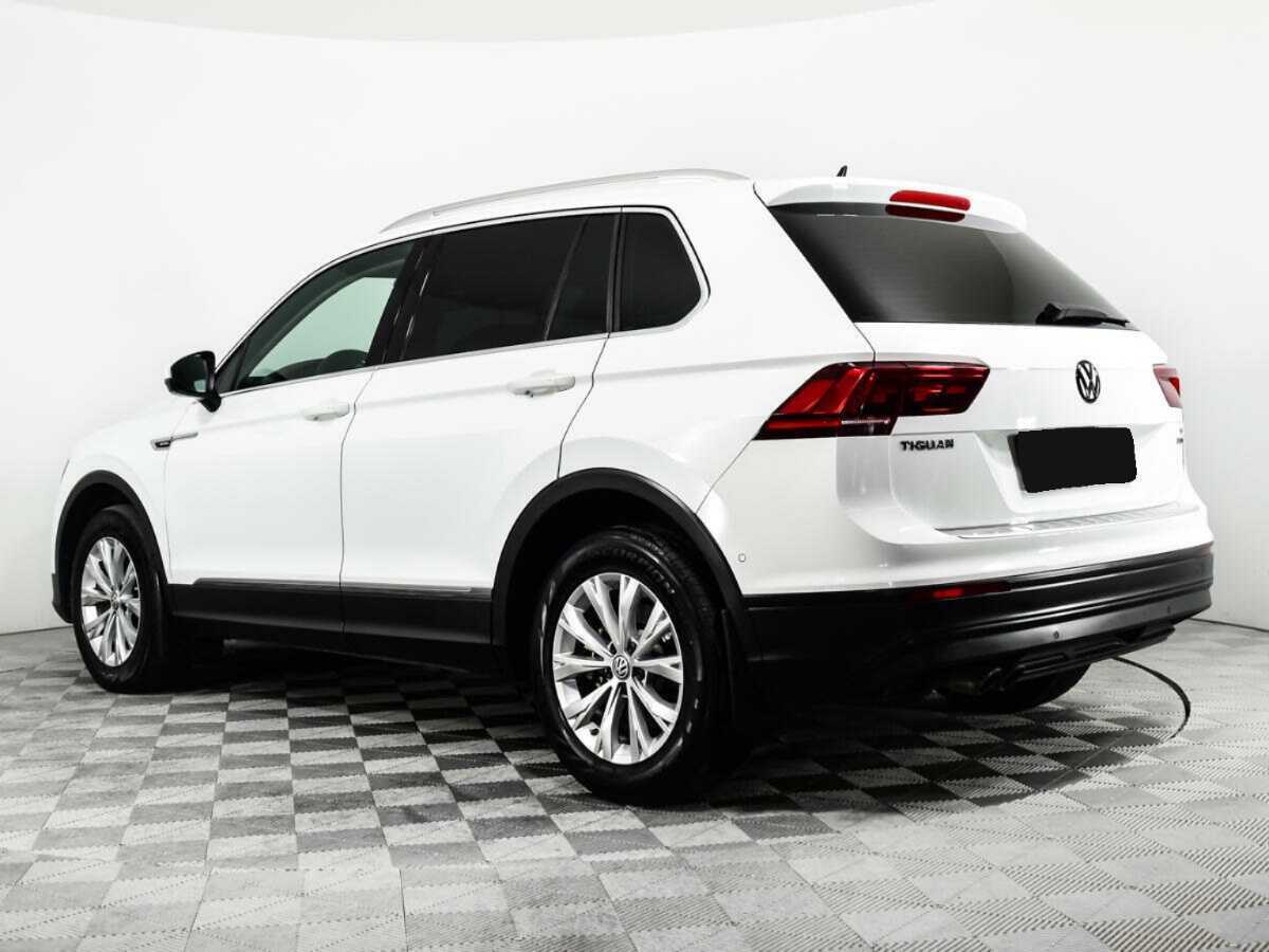 Купить Volkswagen Tiguan с пробегом. Фото: #6