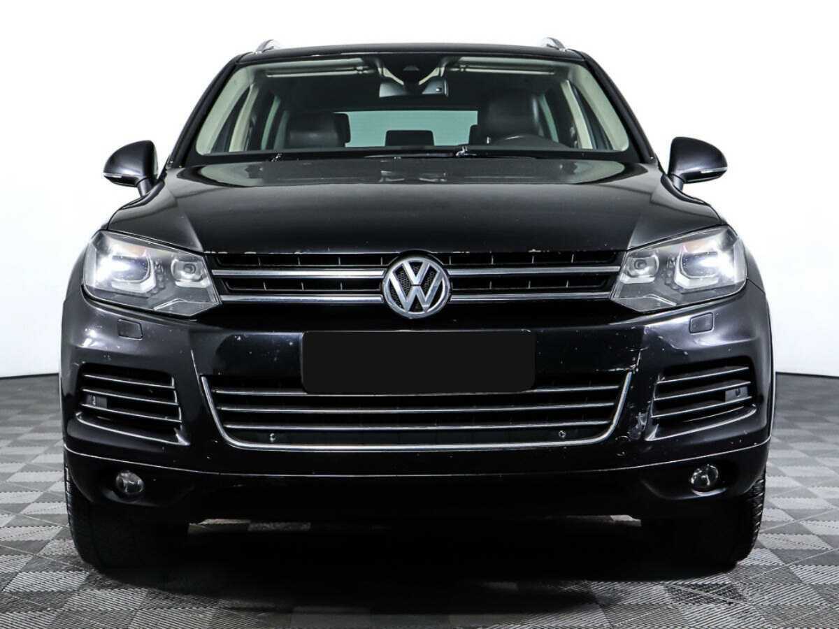 Купить Volkswagen Touareg с пробегом. Фото: #1