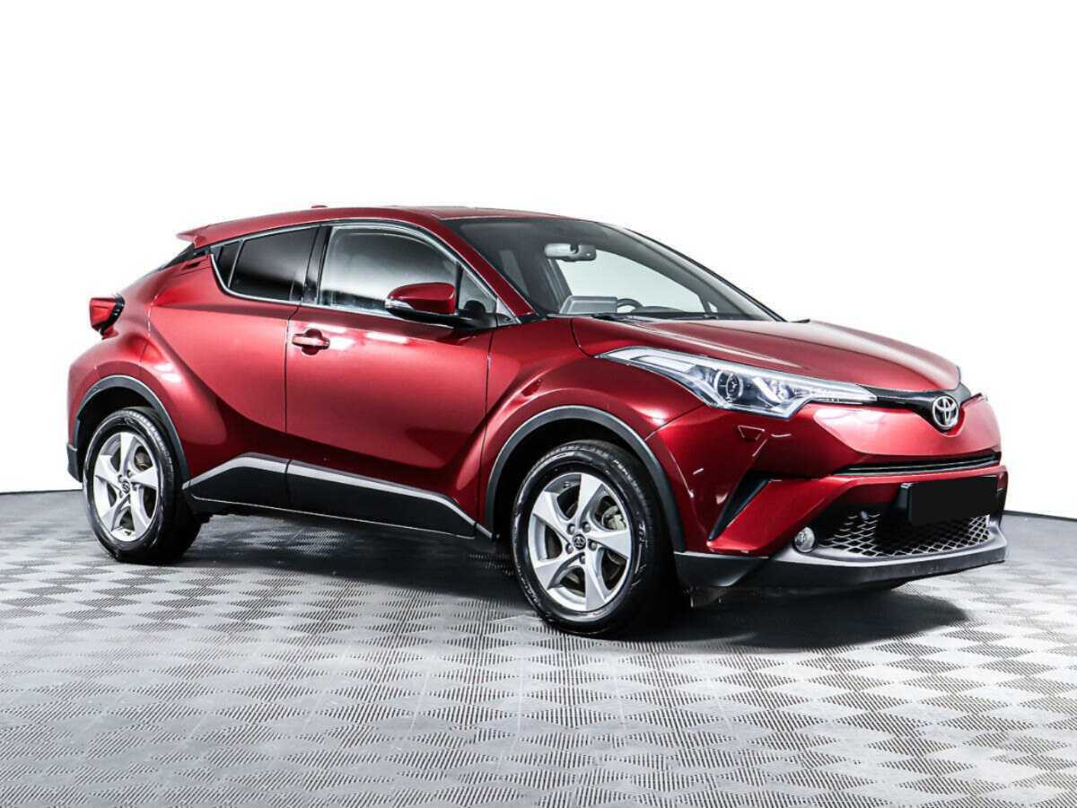 Купить Toyota C-HR с пробегом. Фото: #2