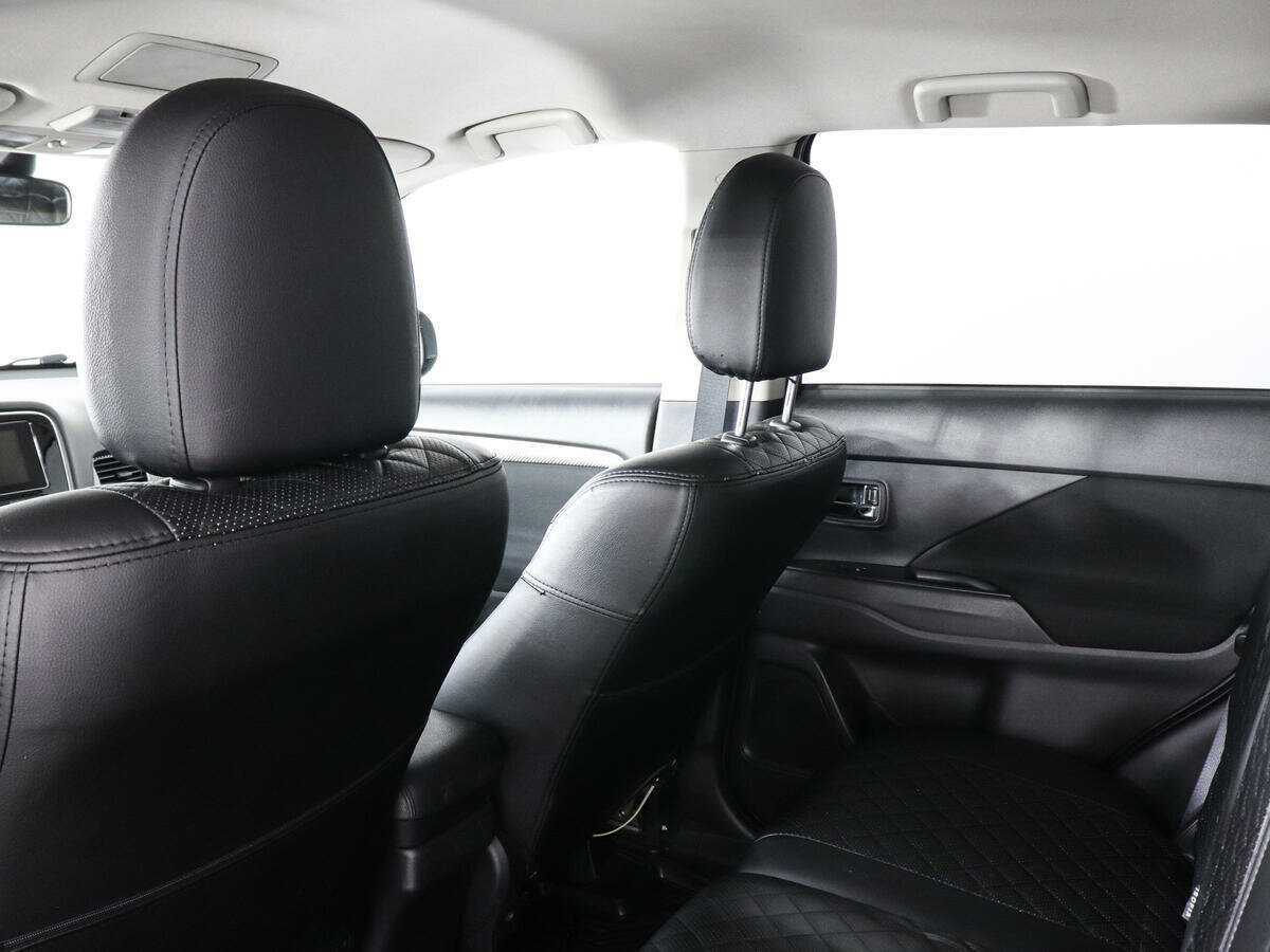 Продажа Б/У Митсубиши Оутлэндер. Фото: #11