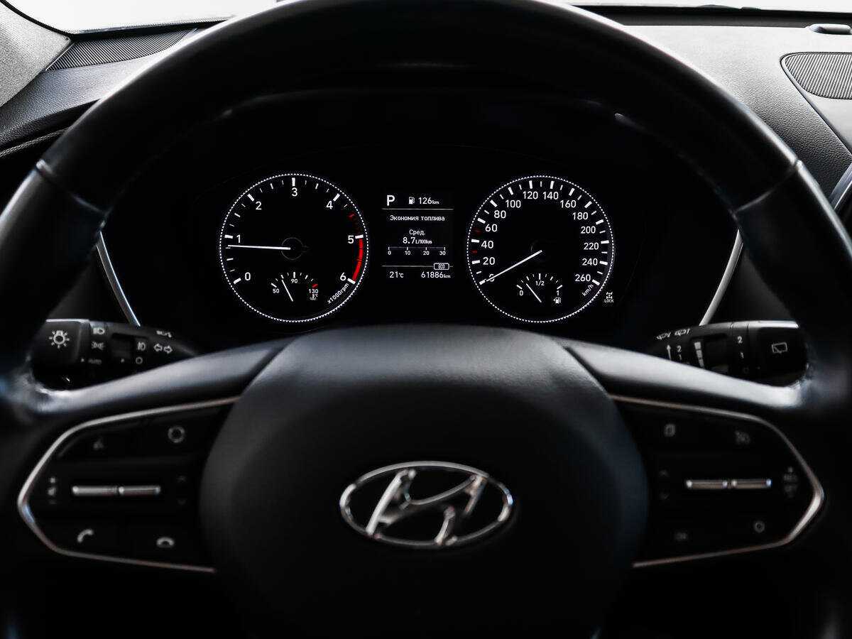 Купить Hyundai Santa Fe с пробегом. Фото: #17