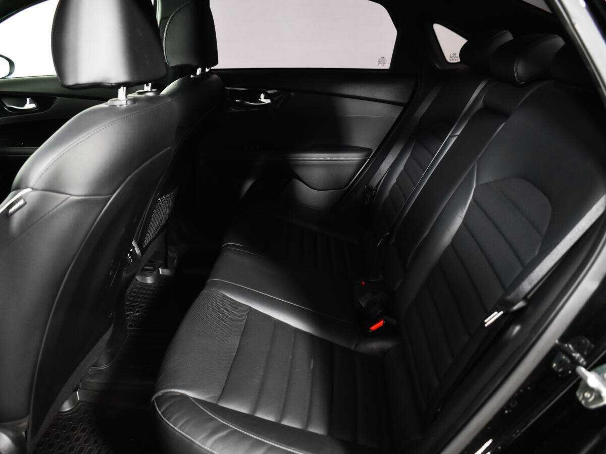 Купить Kia Cerato с пробегом. Фото: #9