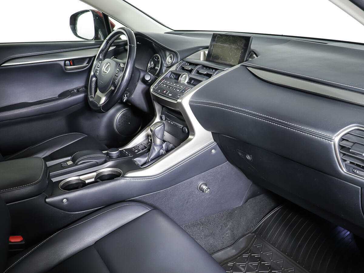 Купить Lexus NX с пробегом. Фото: #8