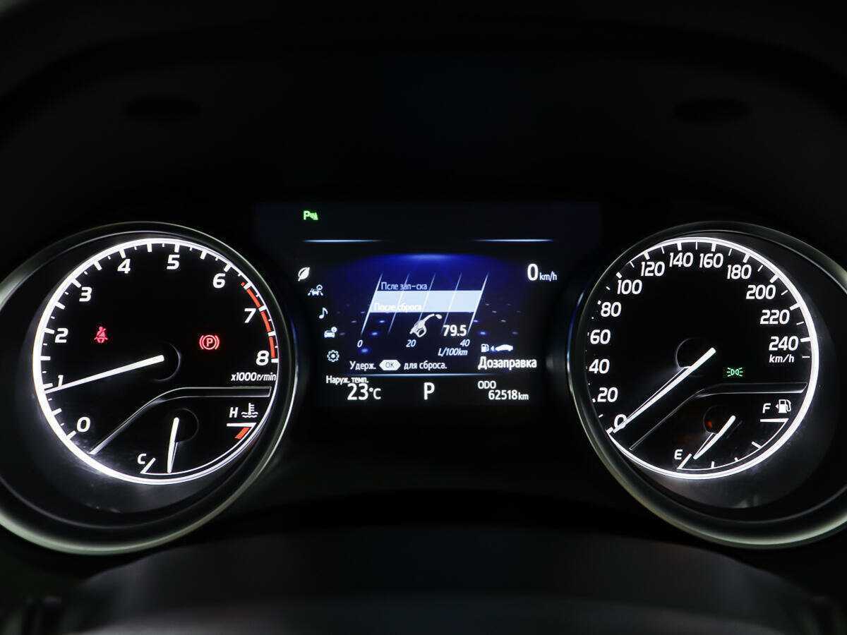 Купить Toyota Camry с пробегом. Фото: #13