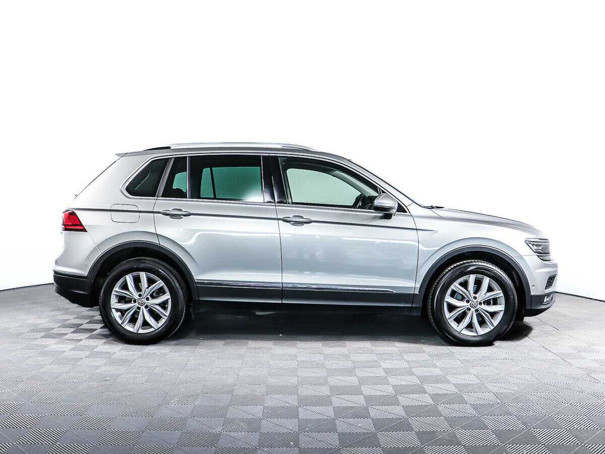 Купить Volkswagen Tiguan с пробегом. Фото: #3