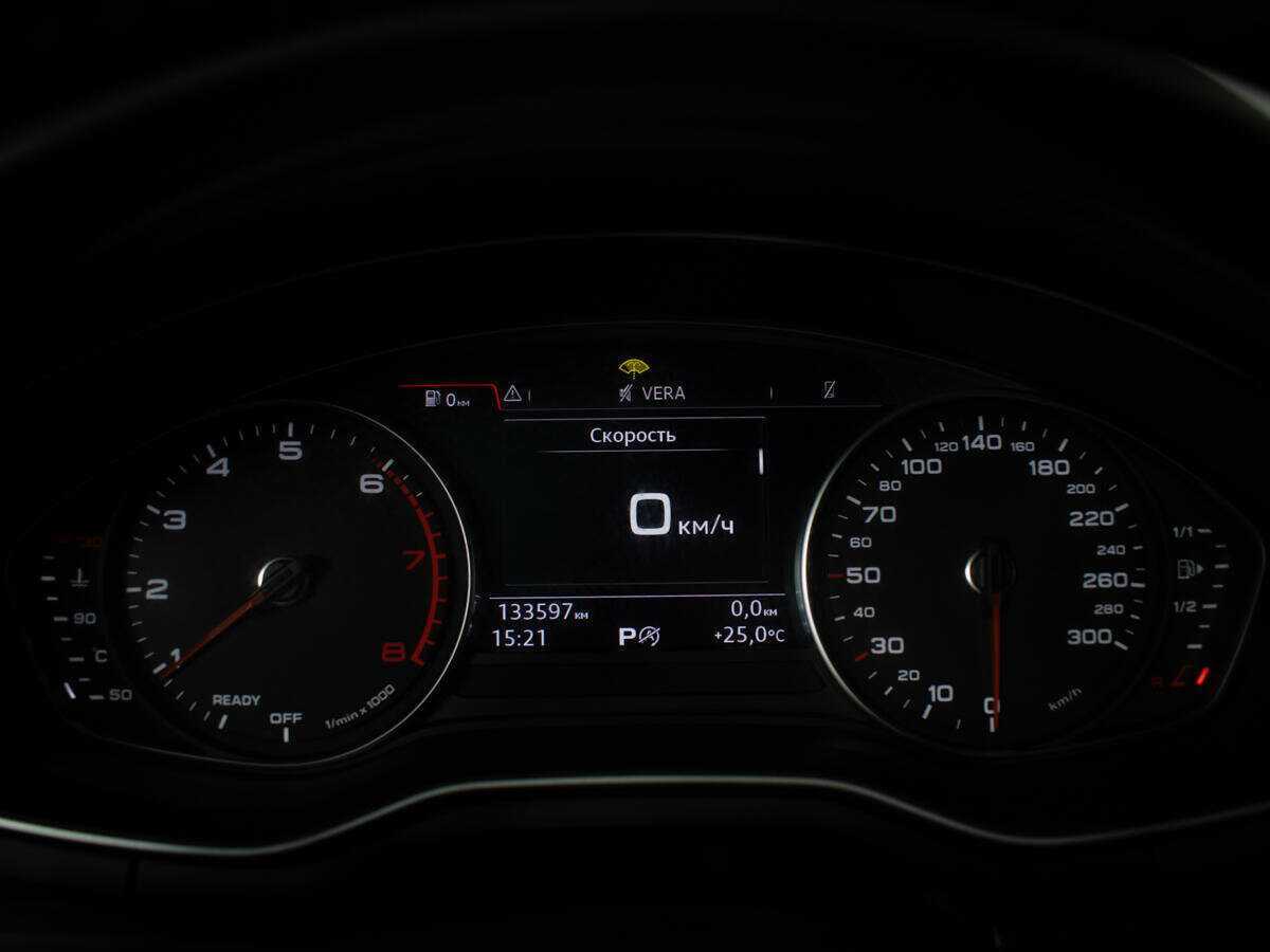 Купить Audi A4 с пробегом. Фото: #10