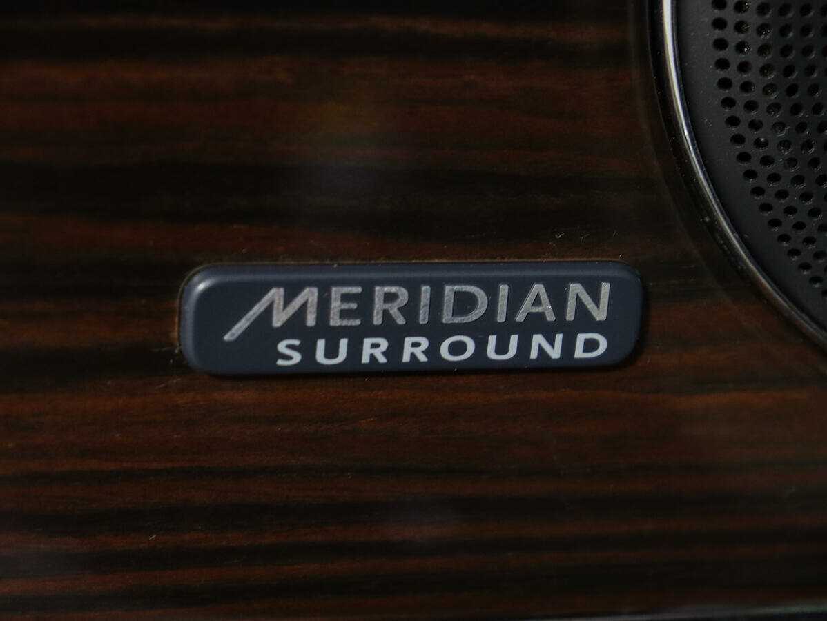 Купить Jaguar XJ с пробегом. Фото: #25